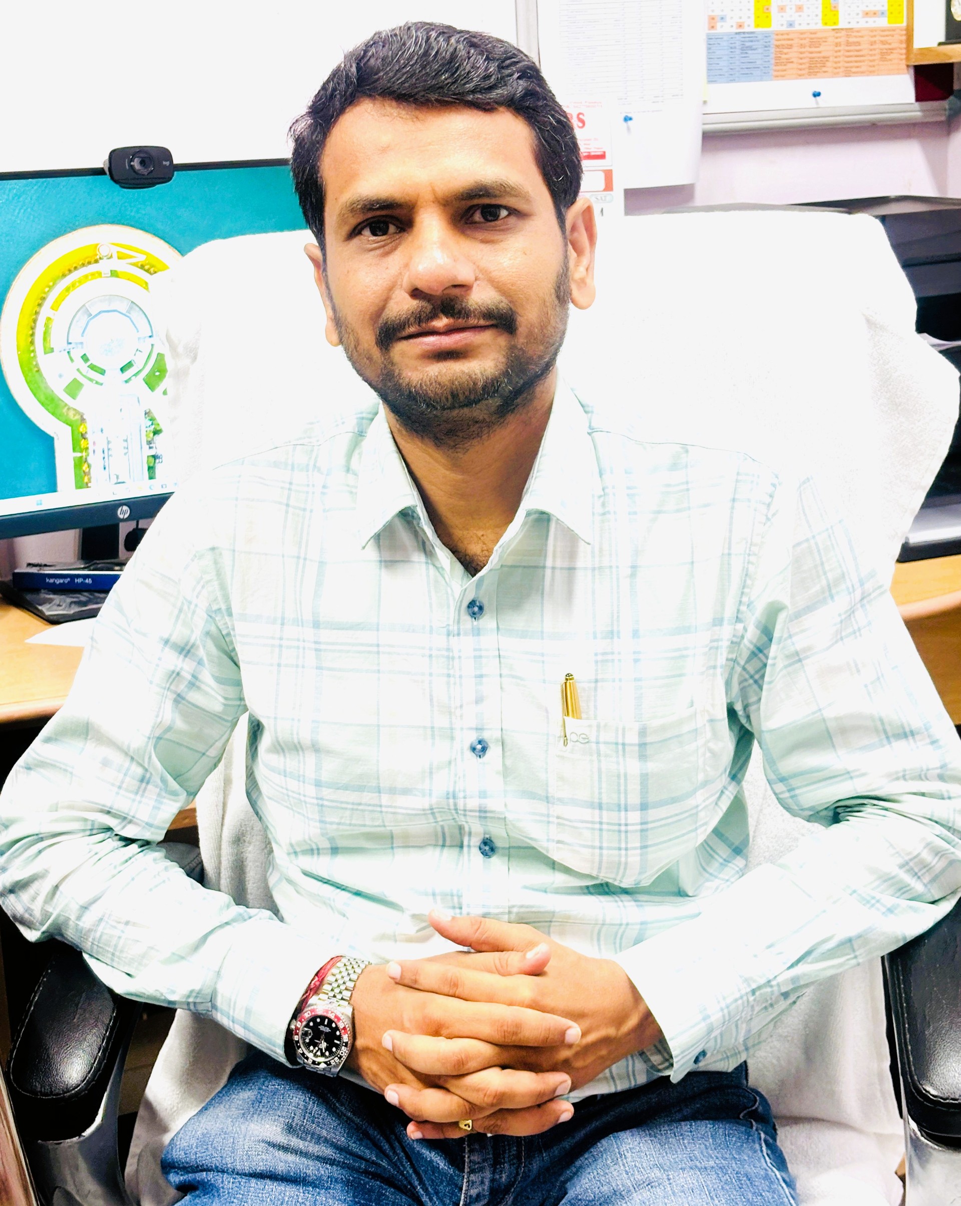 Dr. Vaibhav Kulshreshtha